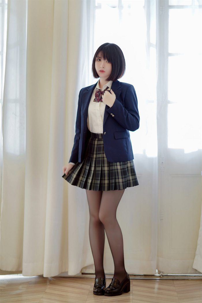 半半子 彼女の制服姿か?好き(6)