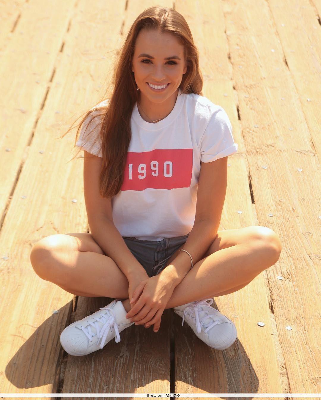 Rachel DeMita- 颜艺俱佳的美女篮球主播图片(27)