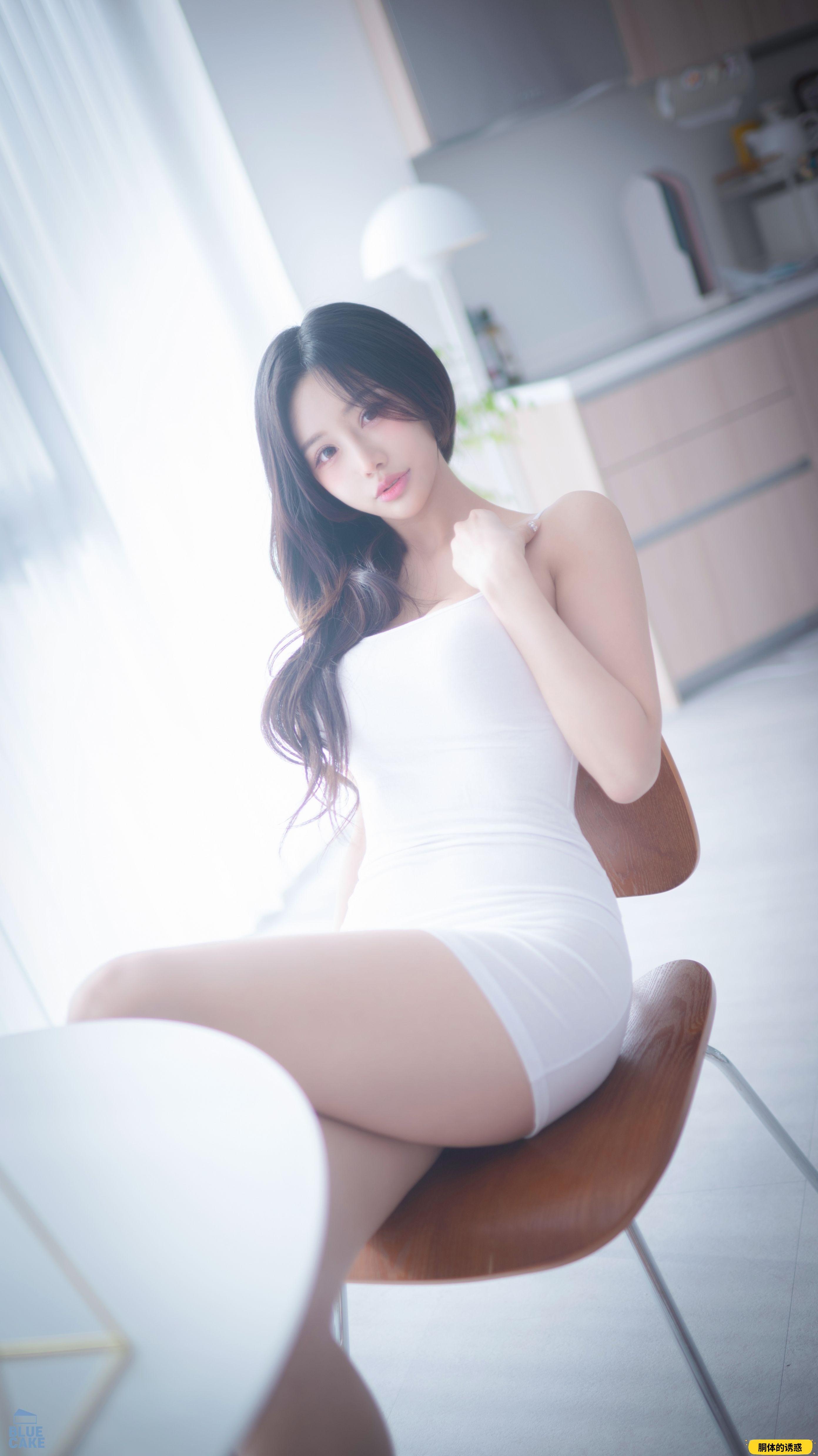 [BLUECAKE] YeonYu - Real Boob RED.Ver [190P1.24G]