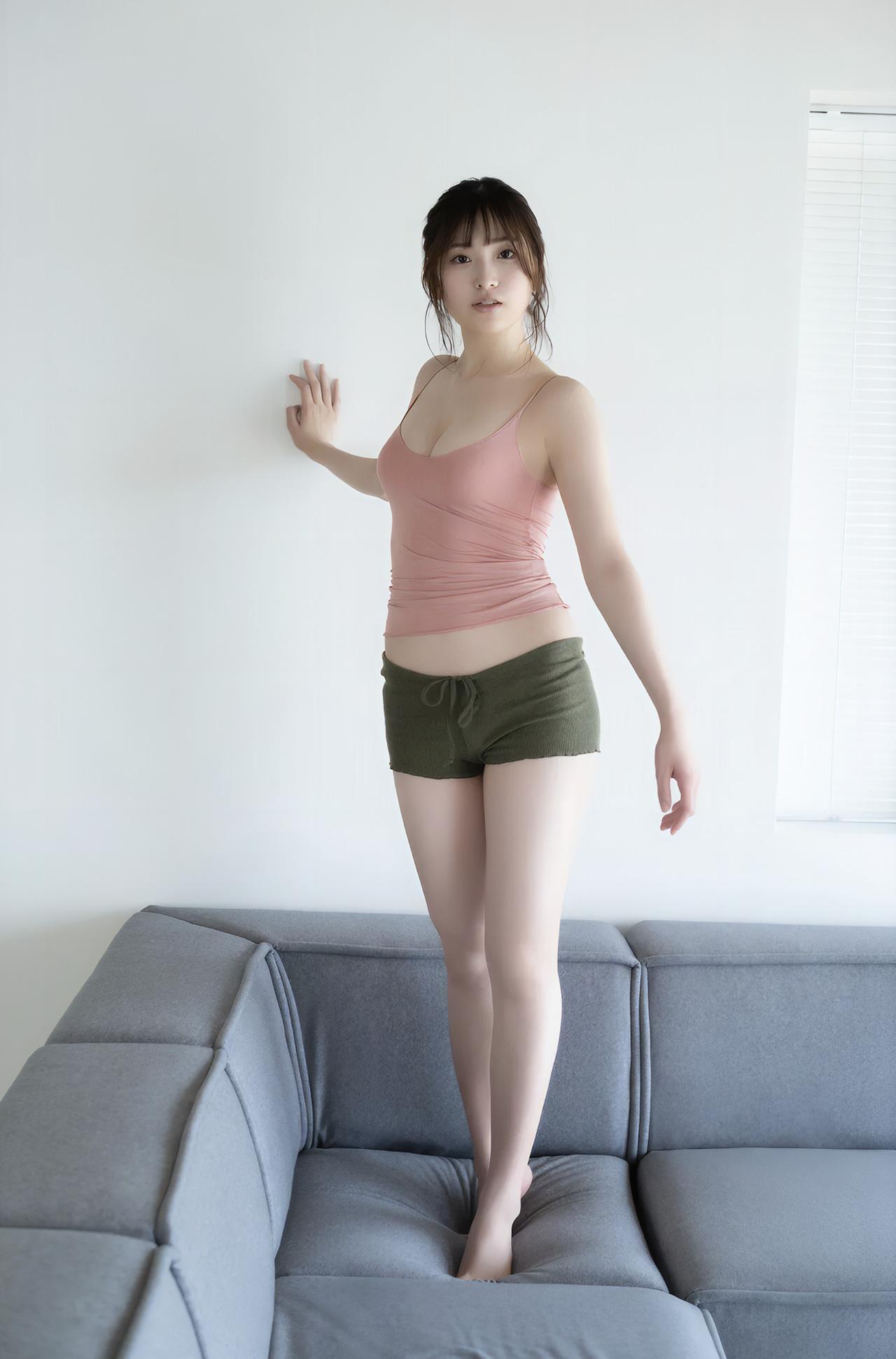 Airi Saito 斎藤愛莉, FRIDAYデジタル写真集 『見つめて、触れて Vol.1』 Set.02(7)