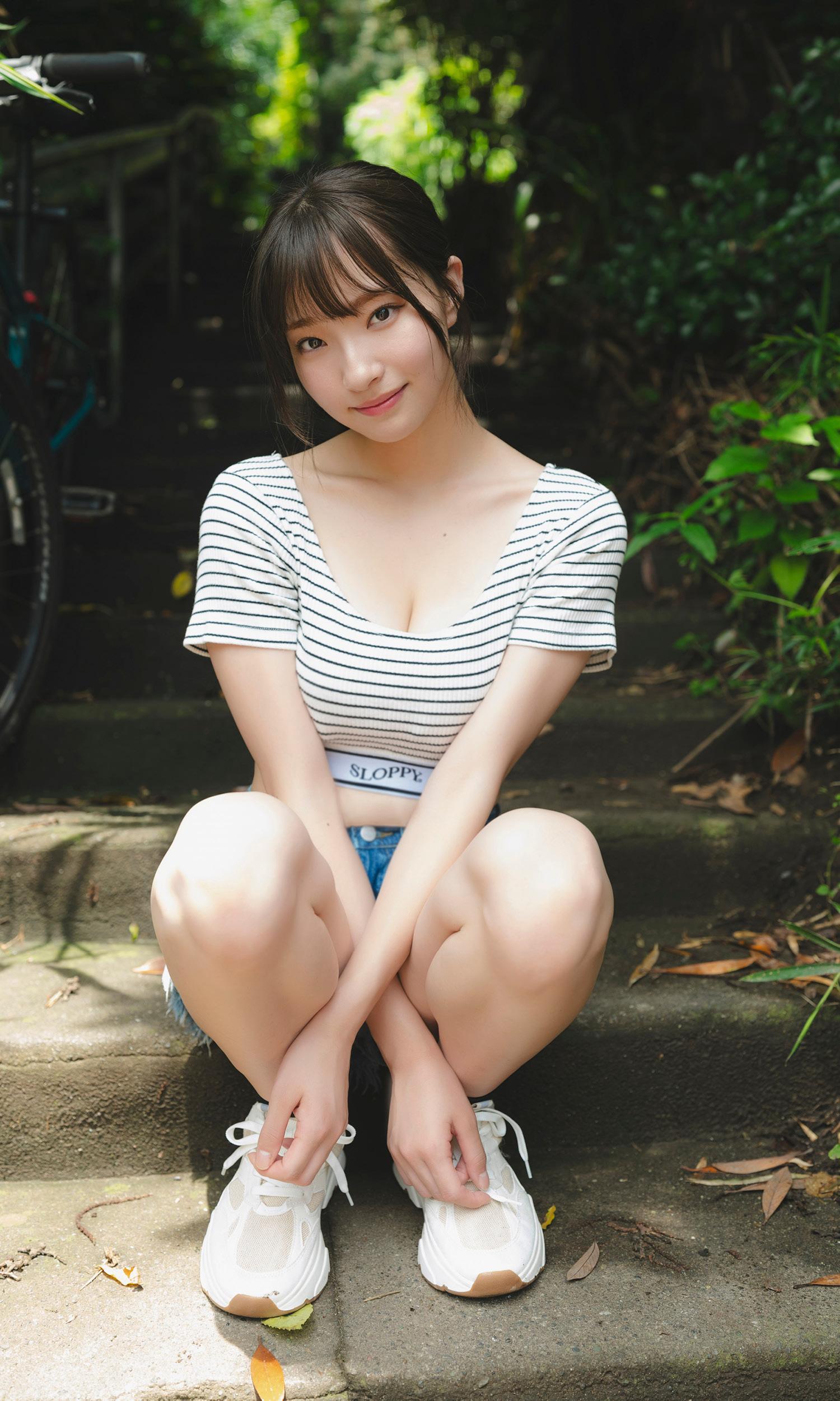 Natsuki Satonaka 里仲菜月, 週プレ Photo Book 「こっち向いて、なっちゃん！」 Set.03(7)