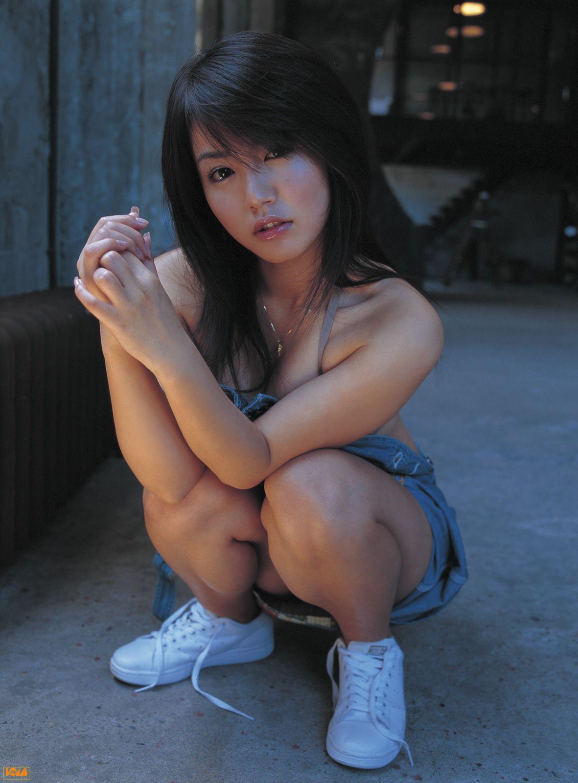 [Bomb.TV] 2005年06月刊 Isoyama Sayaka 磯山さやか/矶山沙也加 写真集(10)