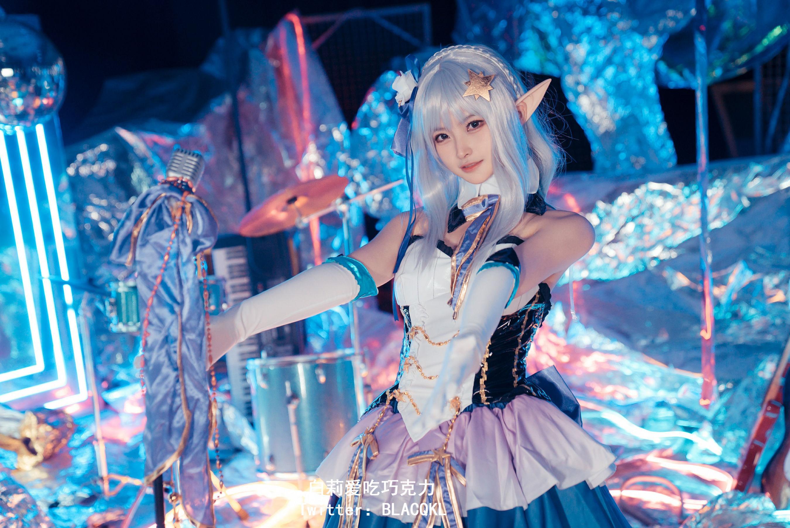 国模人体 白莉爱吃巧克力《爱蜜莉雅》(18)