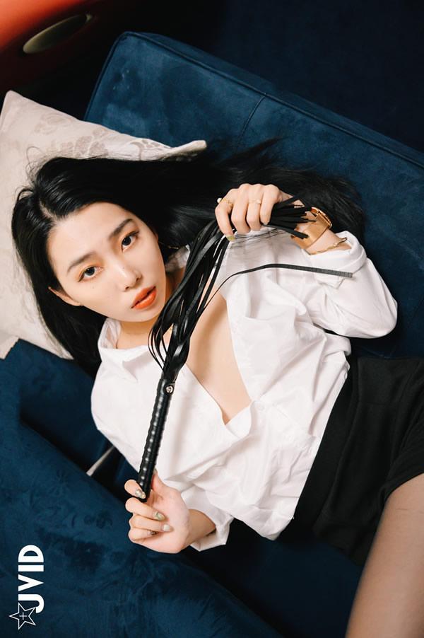 JVID女郎-绝美OL教师无圣光人体套图(21)