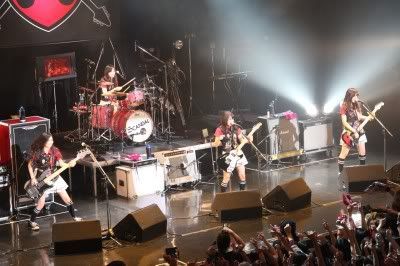 SCANDAL TEMPTATION BOX TOUR 2010～YEAH! tte Iei!～ FG3w9IHf_o