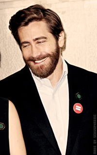 Jake Gyllenhaal - Page 2 MhsDYPbo_o