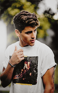 Jack Gilinsky RLBqnjwY_o