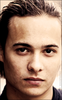 Frank Dillane 9tx02FXf_o