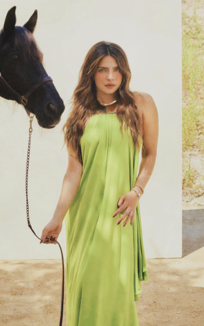 Priyanka Chopra AjiNzX3R_o