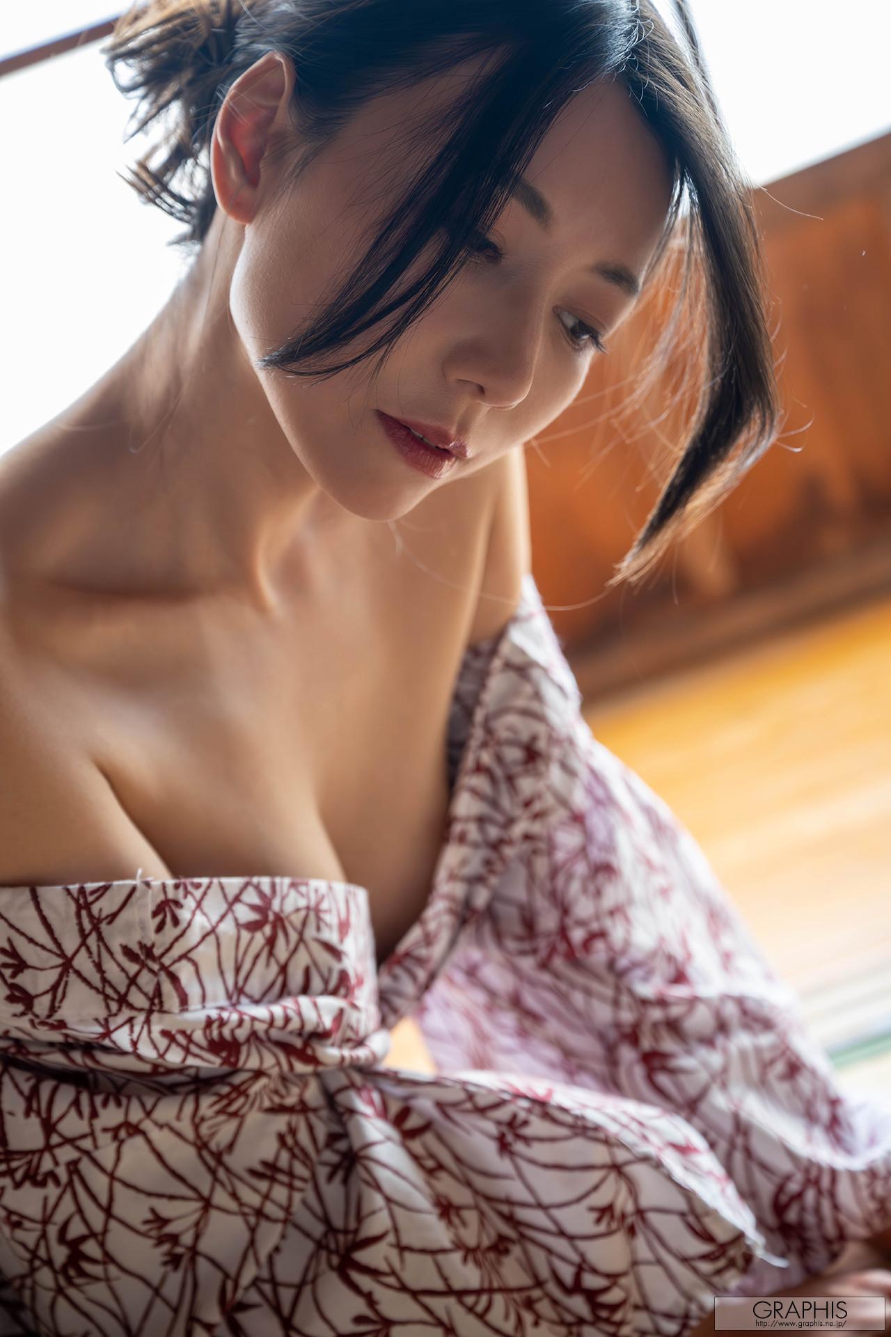 Ayano Kato 加藤あやの, Graphis Gals 「Sexy Mature!」 Vol.04(7)