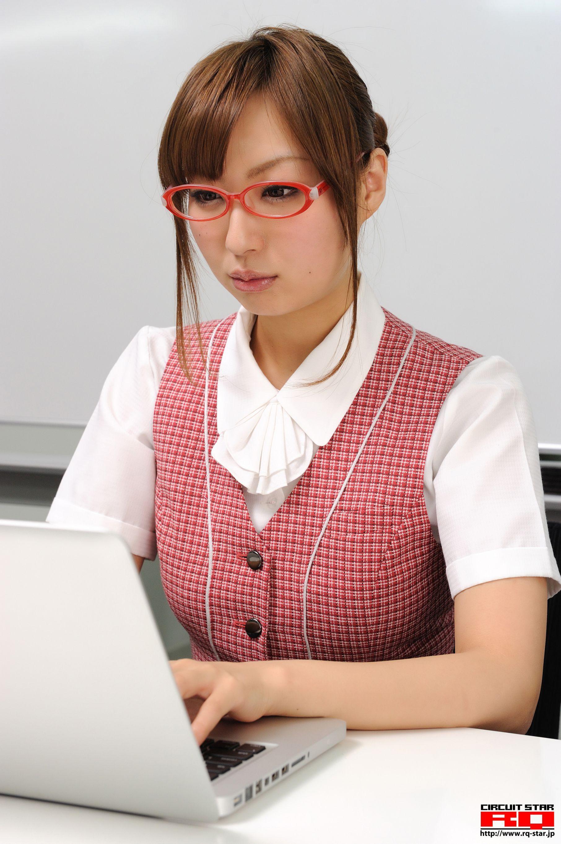 [RQ-STAR] NO.00255 Yuka Tachibana 立花ゆか Office Lady 写真集(80)