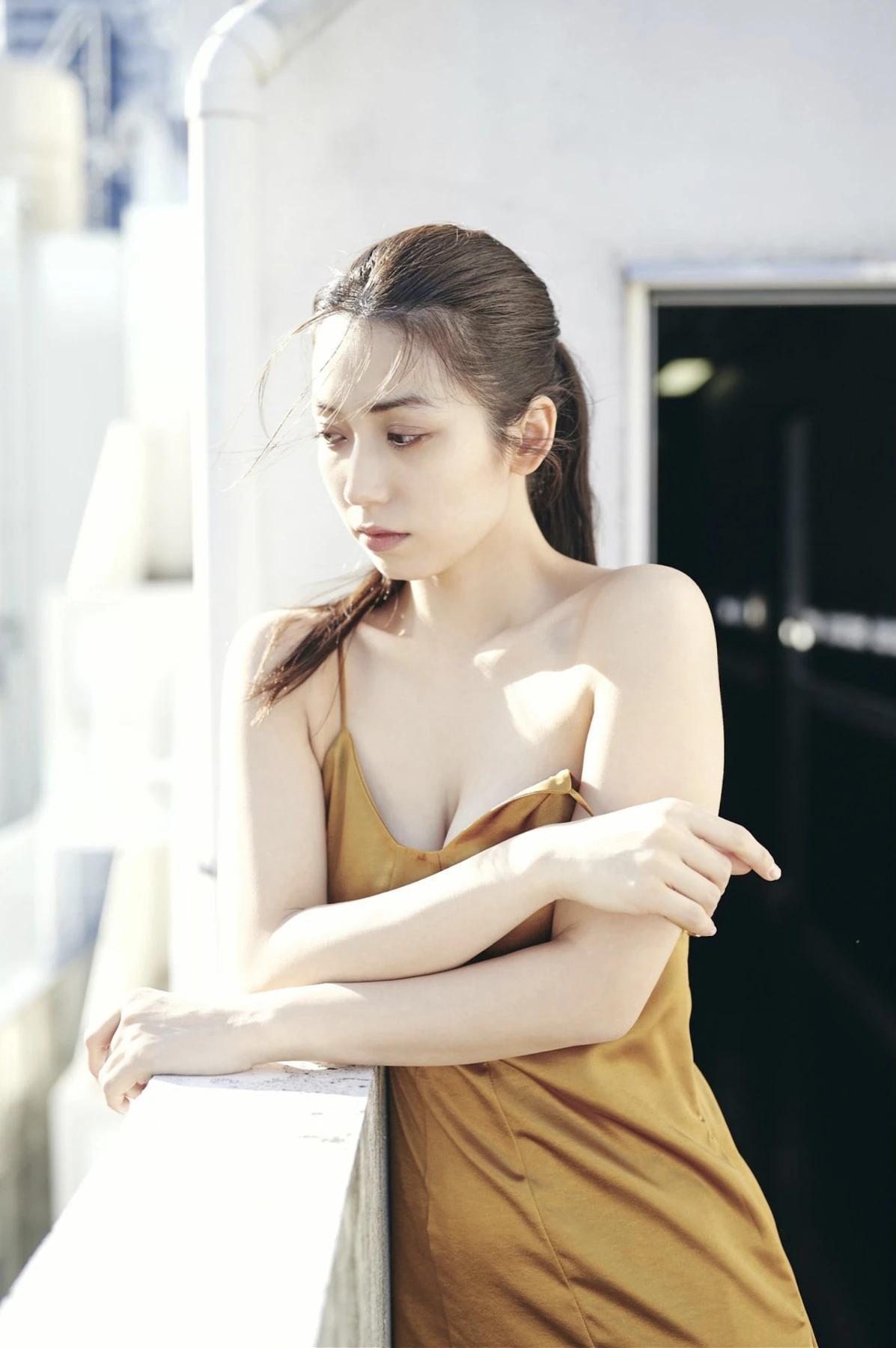 Airi Sato 佐藤あいり, FRIDAYデジタル写真集 「新宿ロンリネス」 Set.02(4)