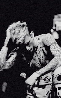 Colson Baker (Machine Gun Kelly) XEkWylI1_o