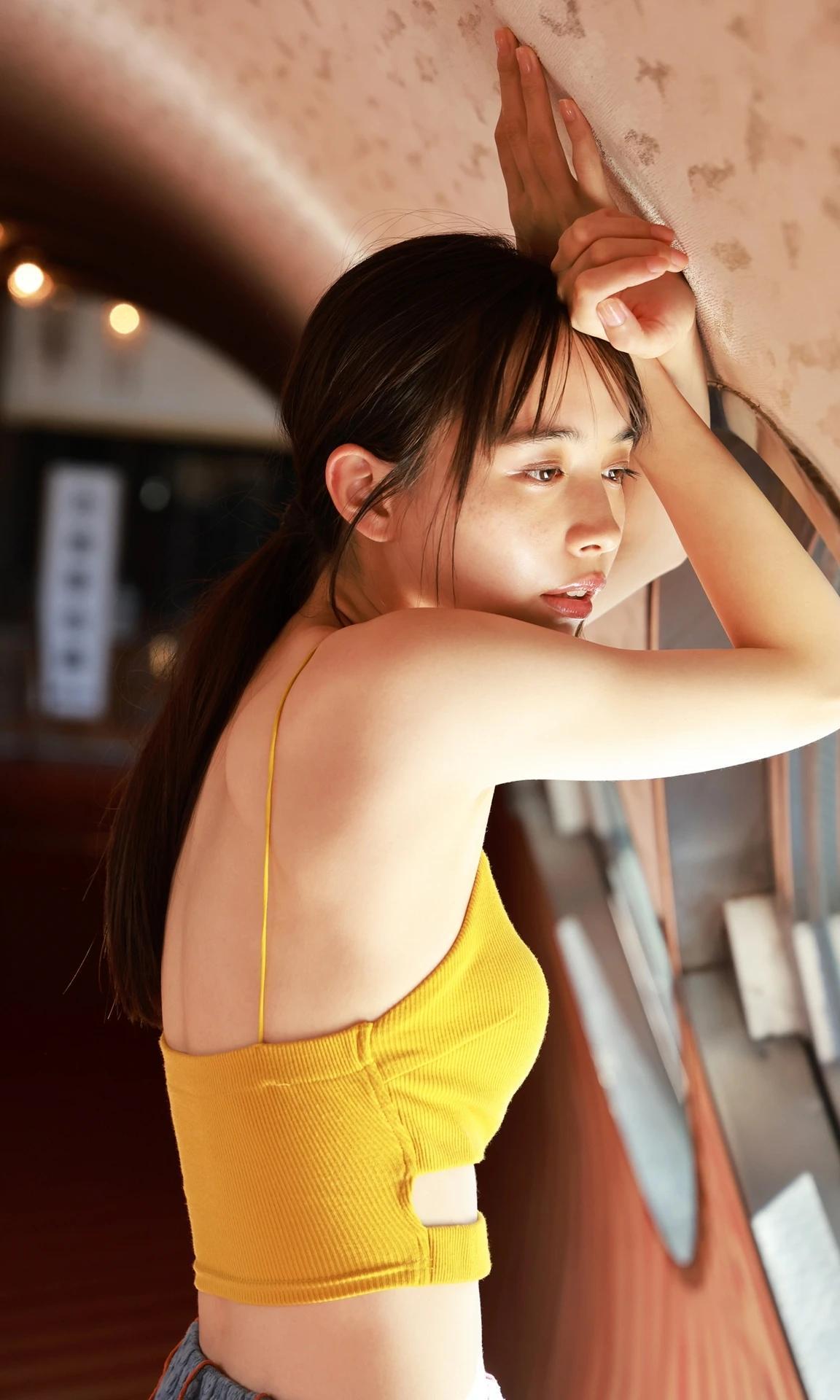 Hiroe Igeta 井桁弘恵, デジタル写真集 「BE{Free}」 Set.02(15)