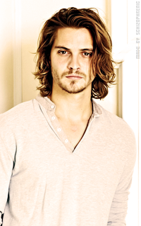 Luke Grimes PzZBtf2y_o