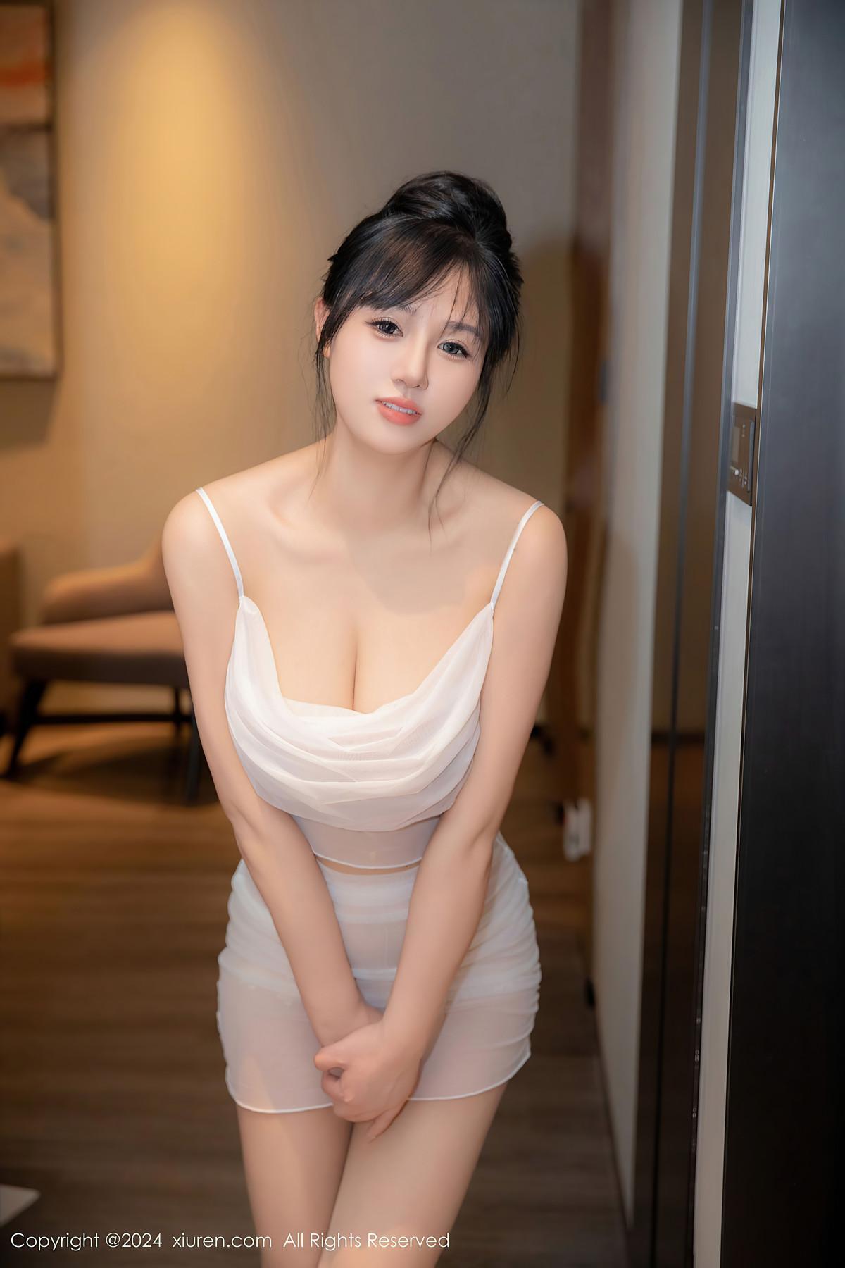 XiuRen秀人网 No.8611 金小依JinXiaoYi(3)