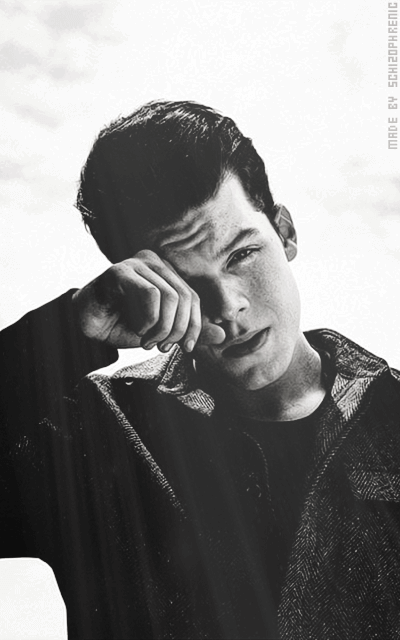 Cameron Monaghan 92BVuT4K_o