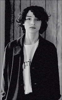 Finn Wolfhard 5gra89t3_o