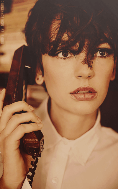 Brigette Lundy-Paine V0TllF0z_o