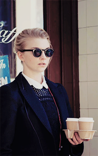 Natalie Dormer  BpbKJNEB_o