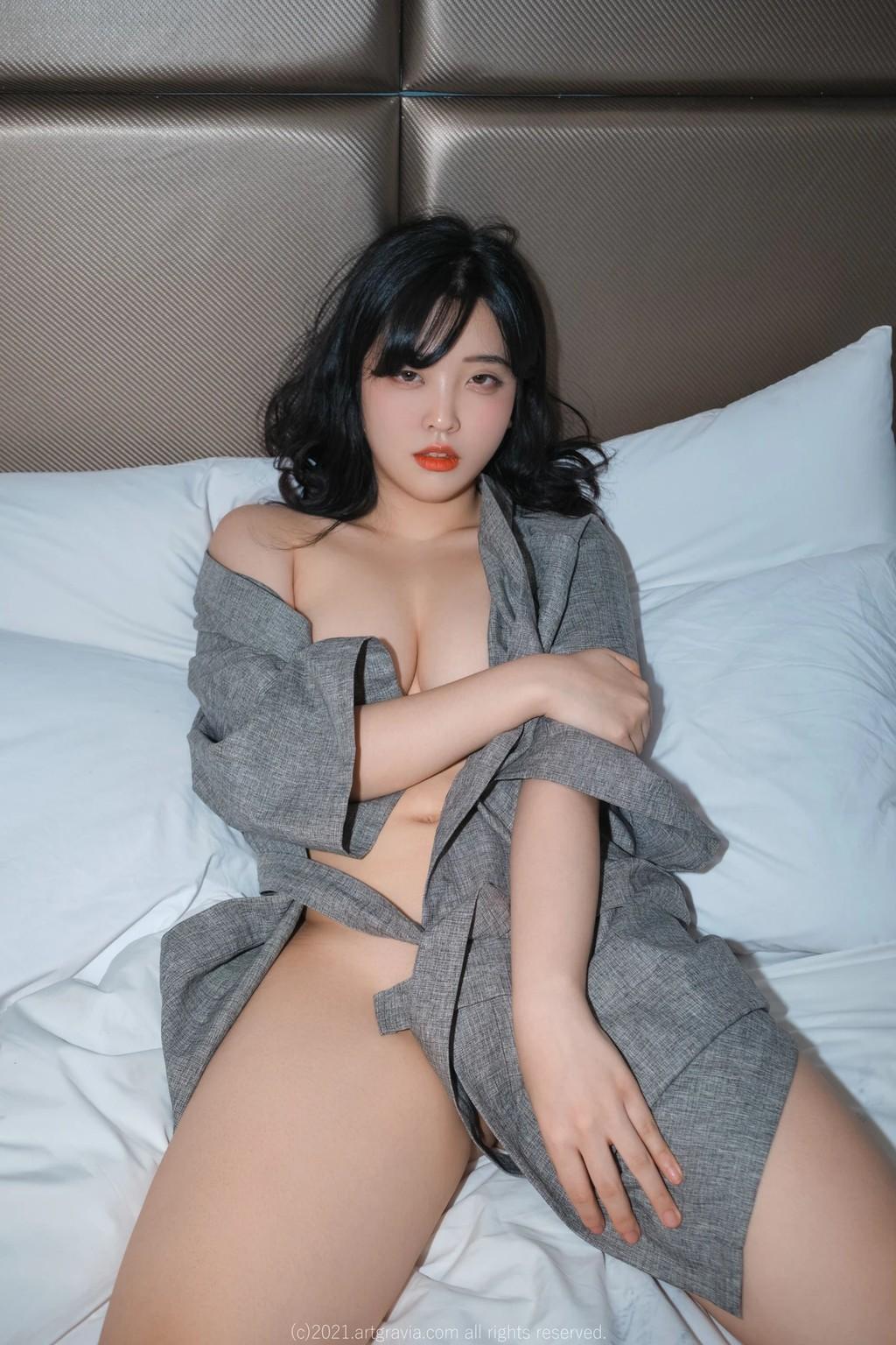 ArtGravia Vol.246: Song Hana (송하나) (75 photos)(72)