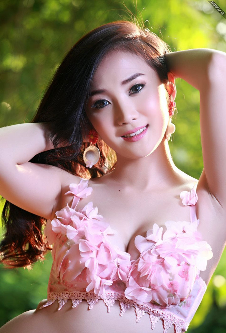 TBA human goddess Chen Lihua flower underwear without holy light superb human body photo 2 5