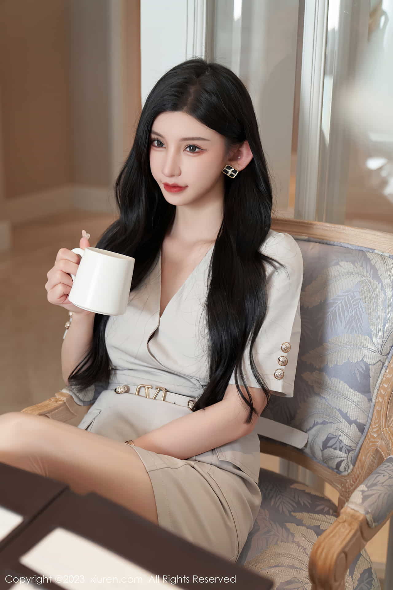 Personally customized goddess Zhou Yuxi theme "The Loneliness of a Female Lawyer" story content with her