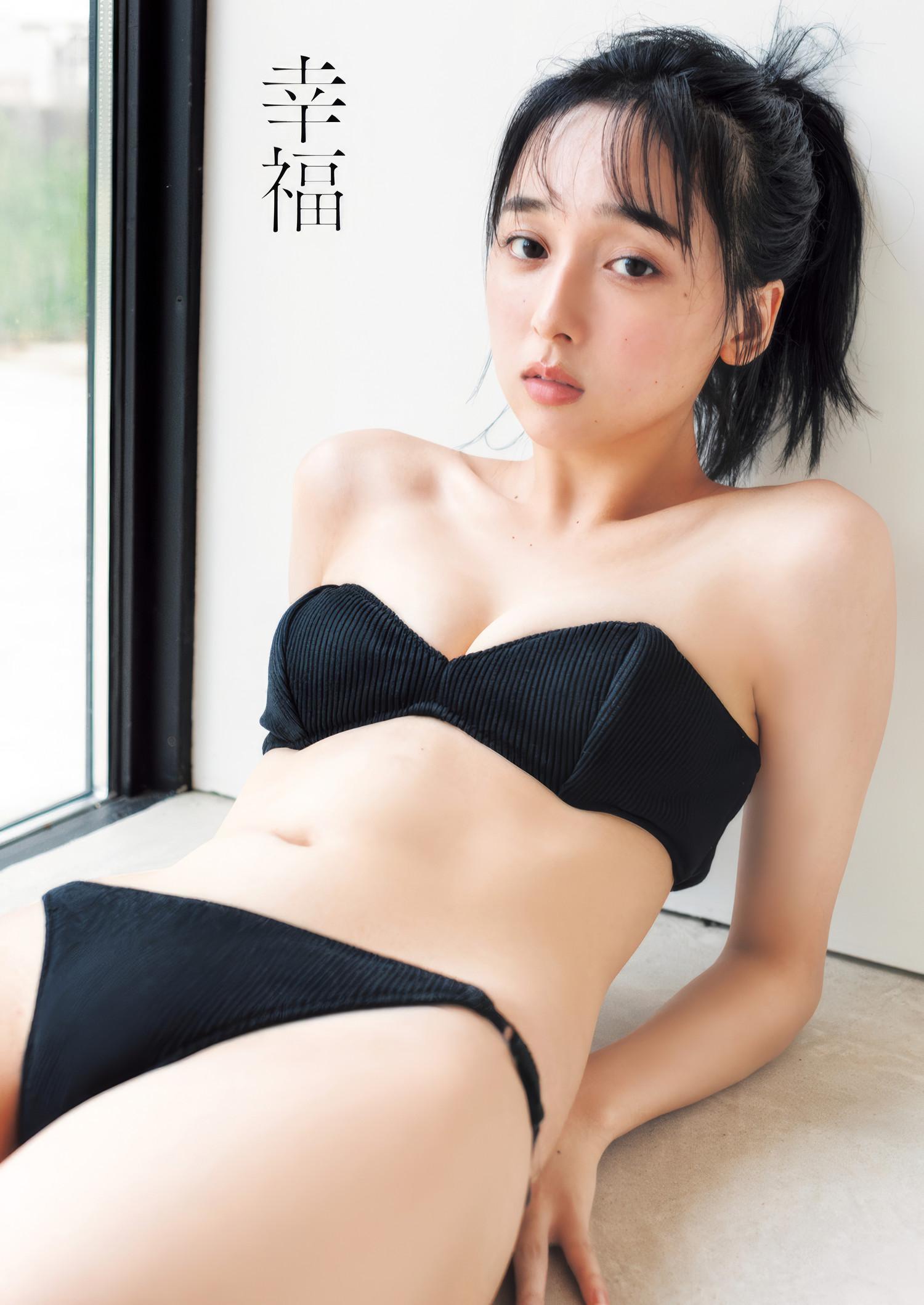 Non Nagisa 渚のん, Young Jump 2025 No.12 (ヤングジャンプ 2025年12号)(5)