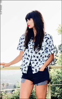 Jameela Jamil QTT01yk6_o