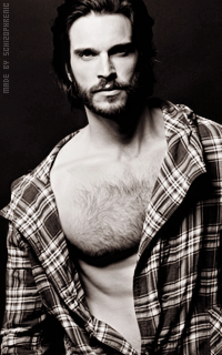 Daniel DiTomasso VHRQdiwE_o