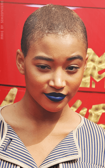 Amandla Stenberg N1iSP3oi_o