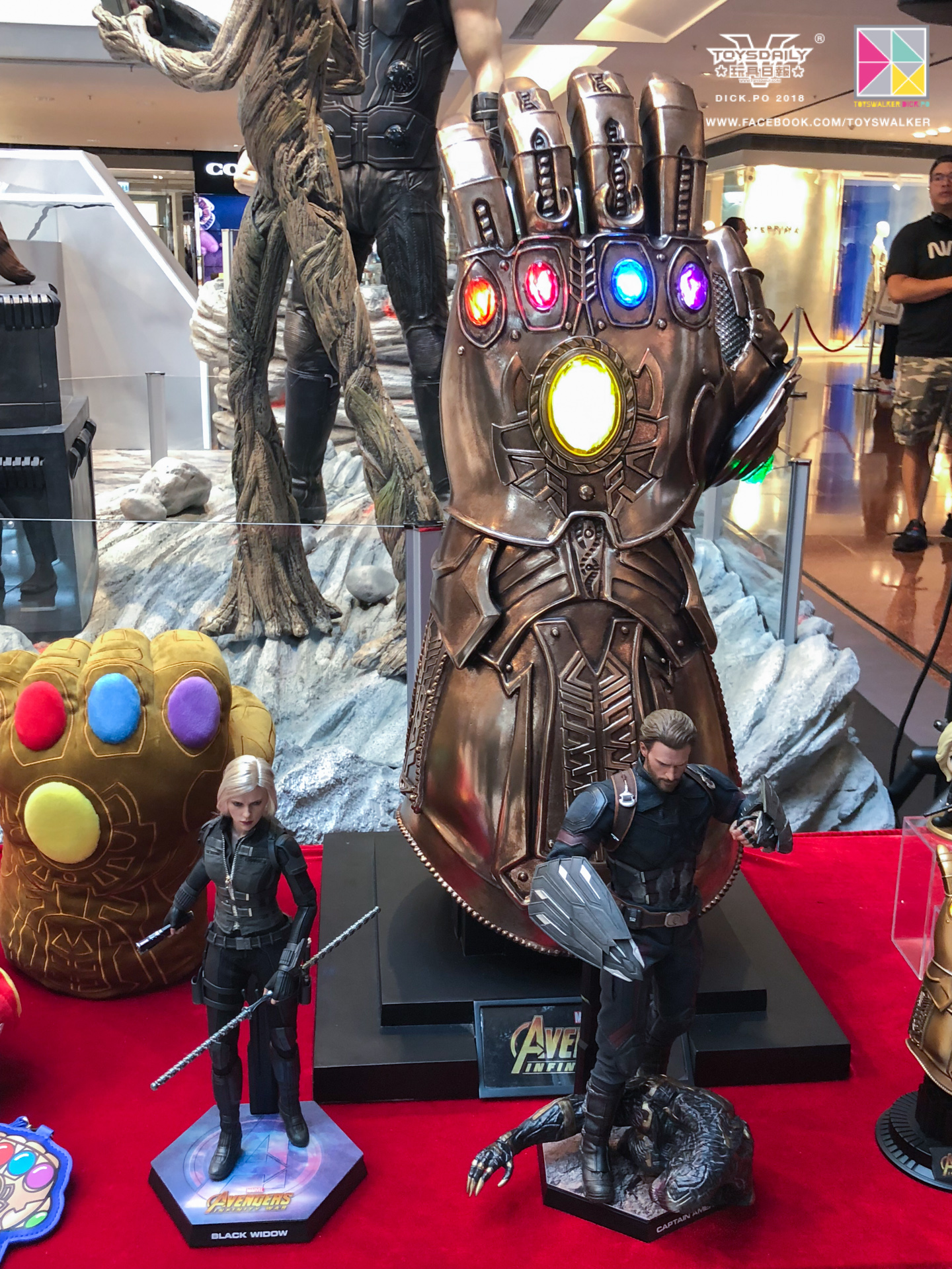 Exhibition Hot Toys : Avengers - Infinity Wars  YUXbI4OO_o