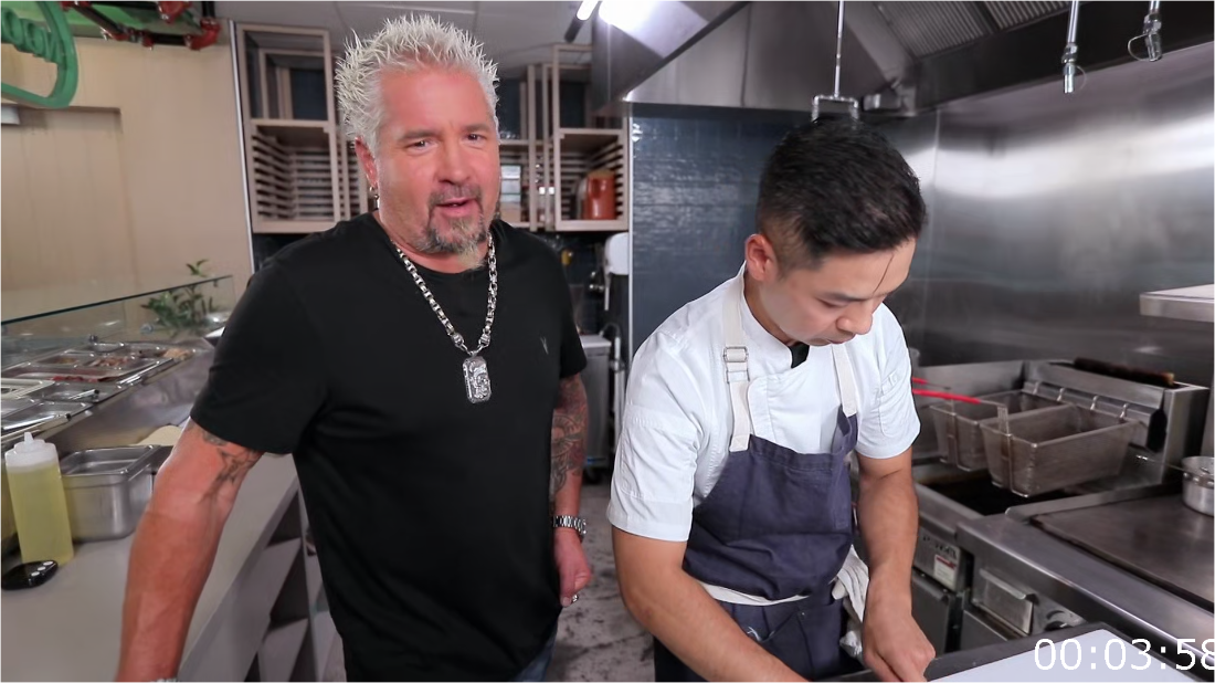 Diners Drive Ins And Dives [S48E06] [1080p] (x265) ROziXF4F_o