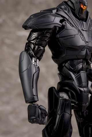 Pacific Rim : Uprising - Robot Spirits - Side Jaeger - Obsidian Fury (Bandai) - Page 2 QfCjkksp_o