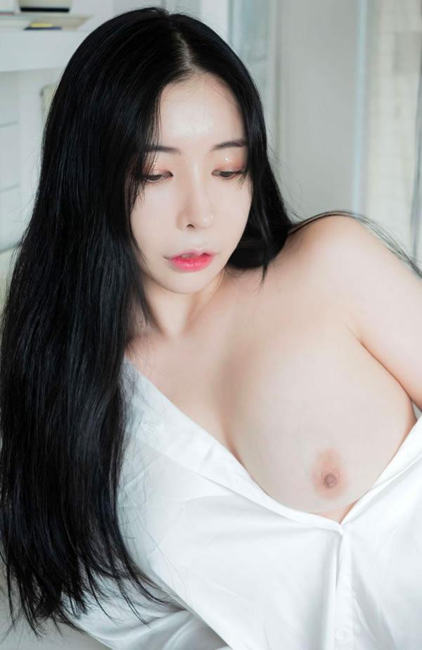 奶味小美女Malrang居家白衬衣无圣光图集(24)