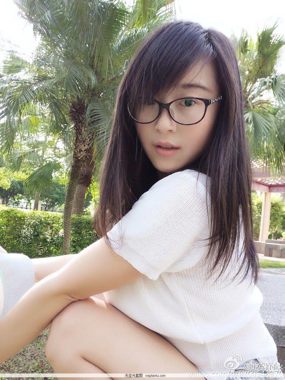 吃醋的kk 绝对大胸美女主播私房照诱惑写真图图片(10)