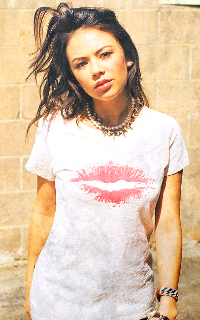 Janel Parrish TnxQCyGp_o