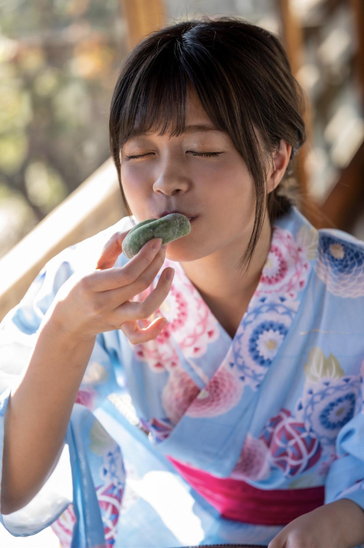 Kanon Kanade 奏音かのん, ヌード写真集 「初めは少しだけ優しく」 Set.01(6)