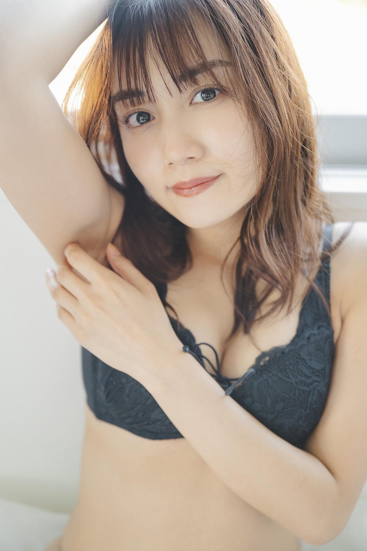 Hikari Kuroki 黒木ひかり, 漫画アクションデジタル写真集 「たまには海辺で」 Set.02(9)