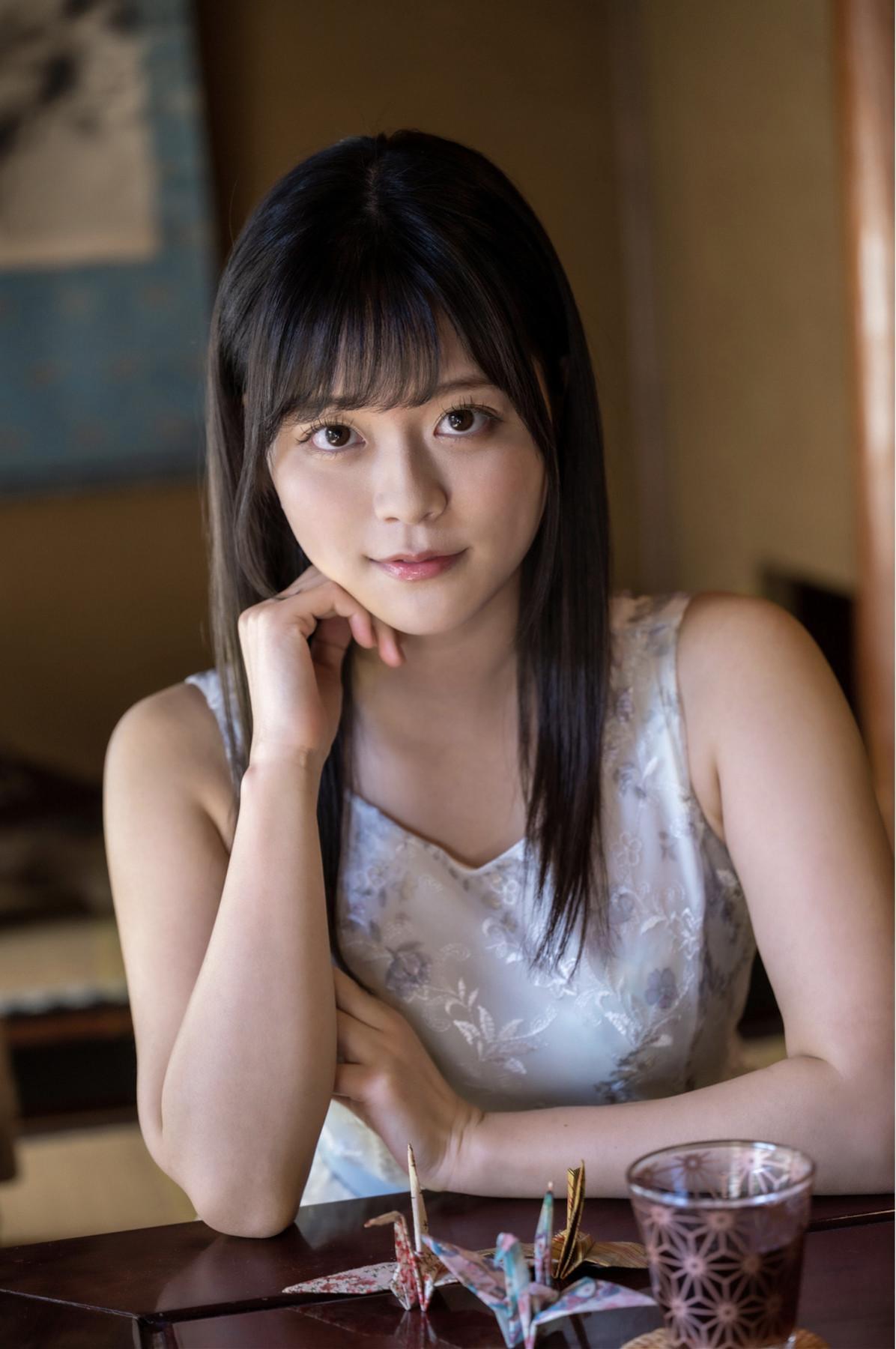 Kanon Kanade 奏音かのん, ヌード写真集 「初めは少しだけ優しく」 Set.04(1)