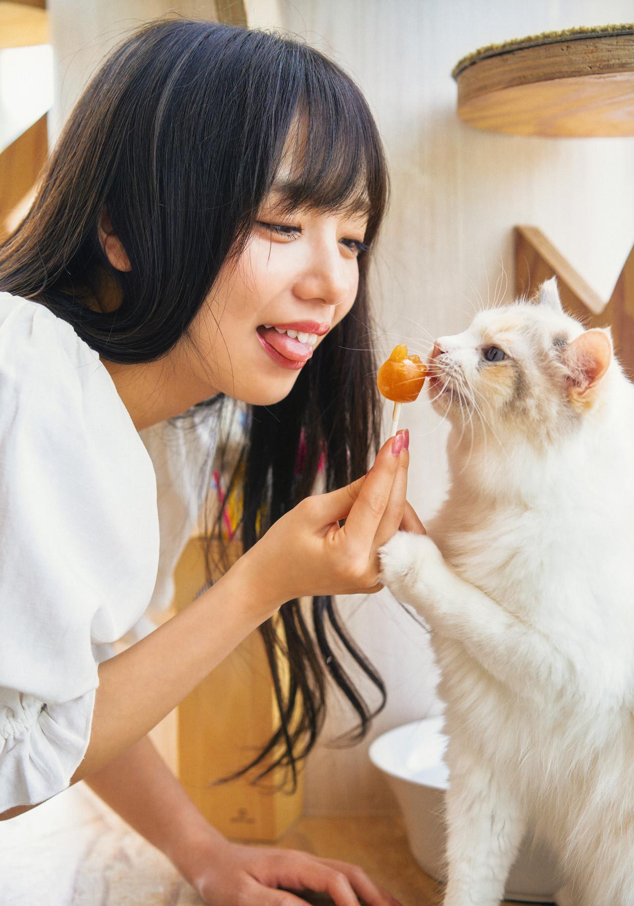 Kyoko Saito 齊藤京子, 1st 写真集 『とっておきの恋人』 Set.01(63)