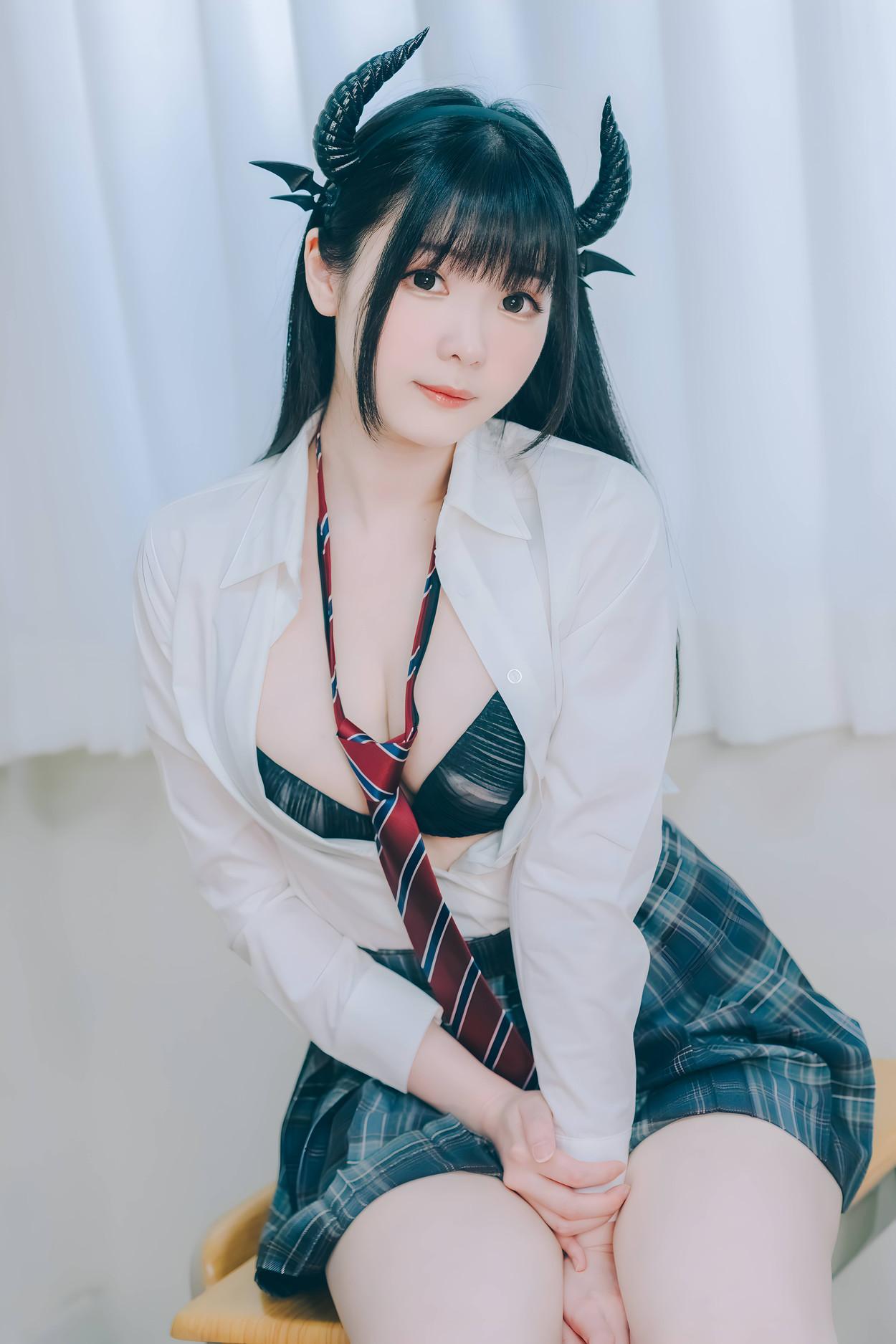 Cosplay 霜月shimo DL版写真集 隣のサキュバス霜月さん！！Vol.01 Set.01(39)