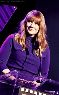 Bryce Dallas Howard YtEwXVyV_o