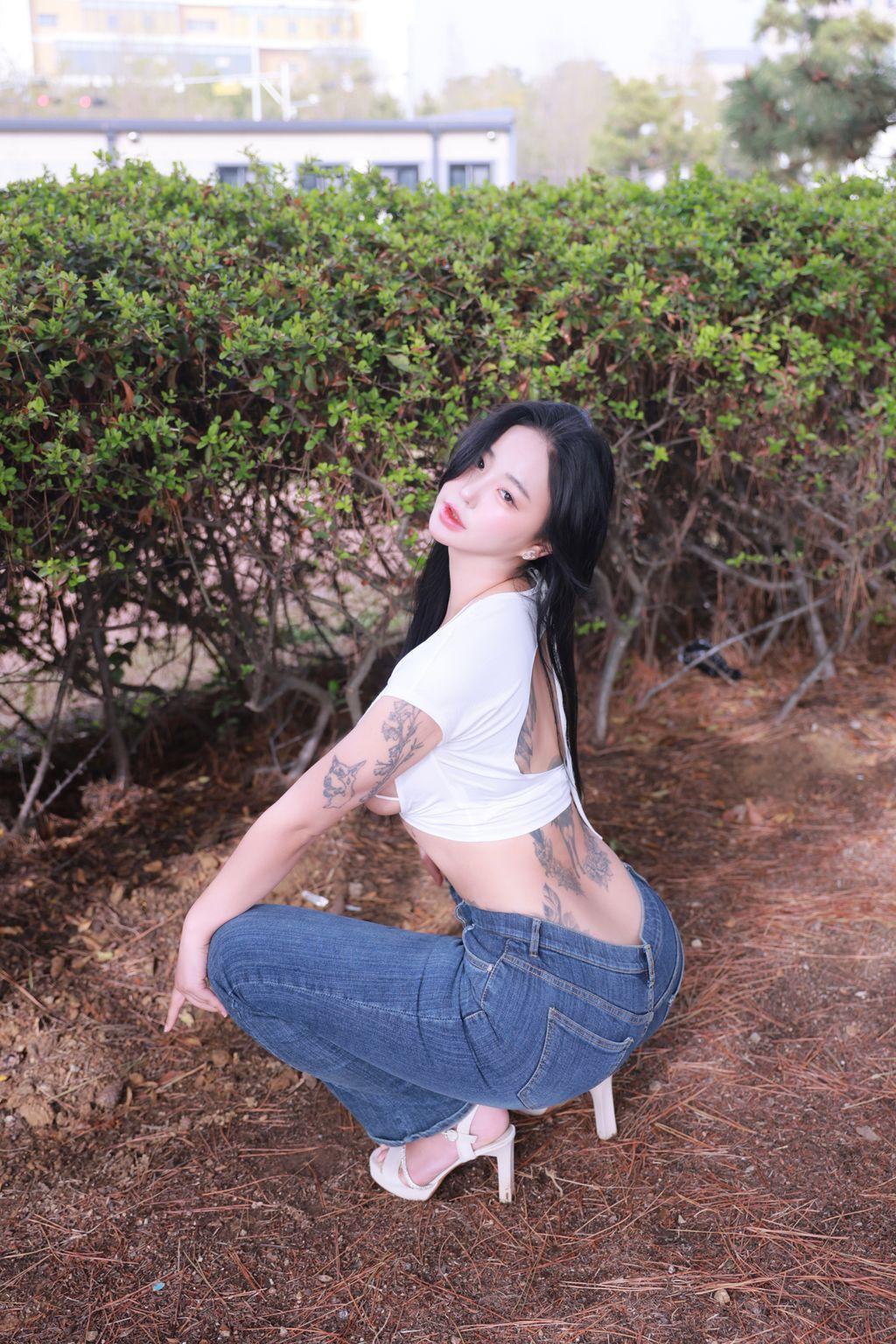Jeon Bo-Yeon (전보연): Moo Hot Debut (89 photos)(6)