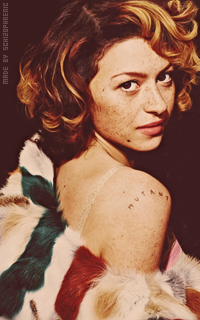 Alia Shawkat RmrwtY4c_o