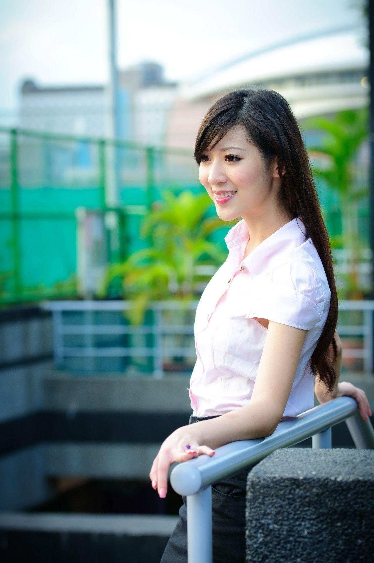 韩雨洁Gennie/韋韋/陈韦蓉《小清新唯美外拍》写真集(15)