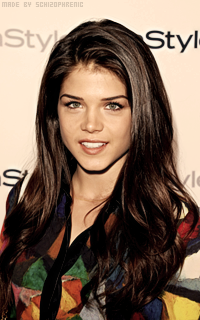 Marie Avgeropoulos Q8XdhZVj_o