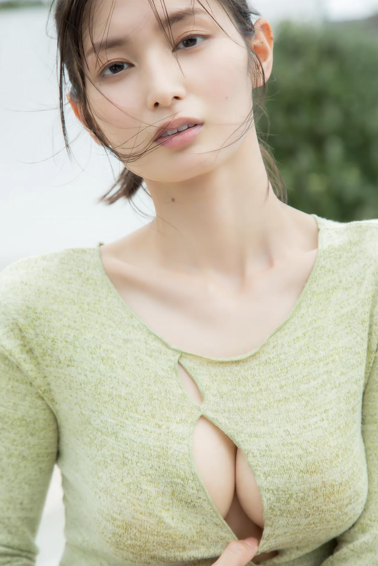 Rino Oshima 大島璃乃, FRIDAY 2025.06.06-13 (フライデー 2025年6月06-13日号)(17)