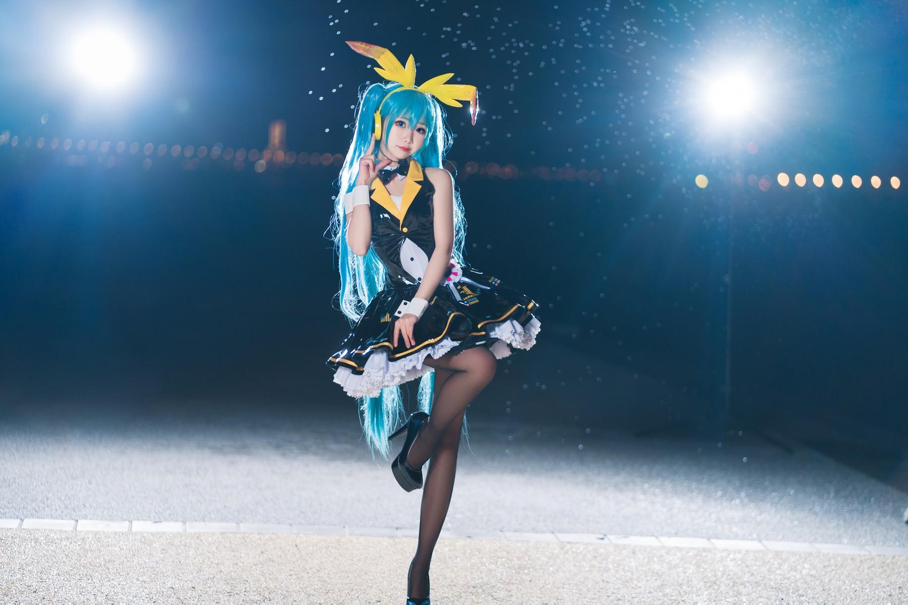 Cosplay 面饼仙儿 初音Miku(5)