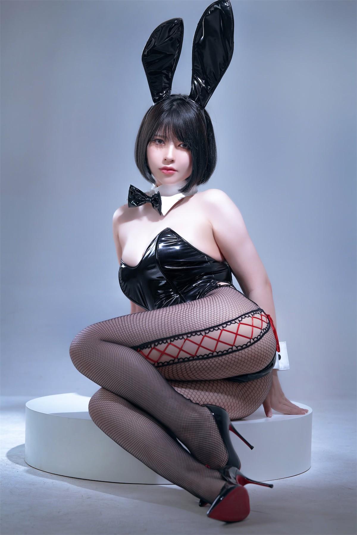 Cosplay 半半子 Bunny(6)